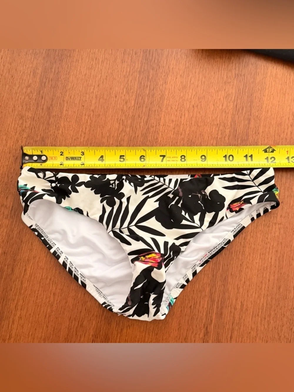 Shoshanna Black & White Tropical Print Bikini Bottom Size Petite XS - Picture 5 of 5